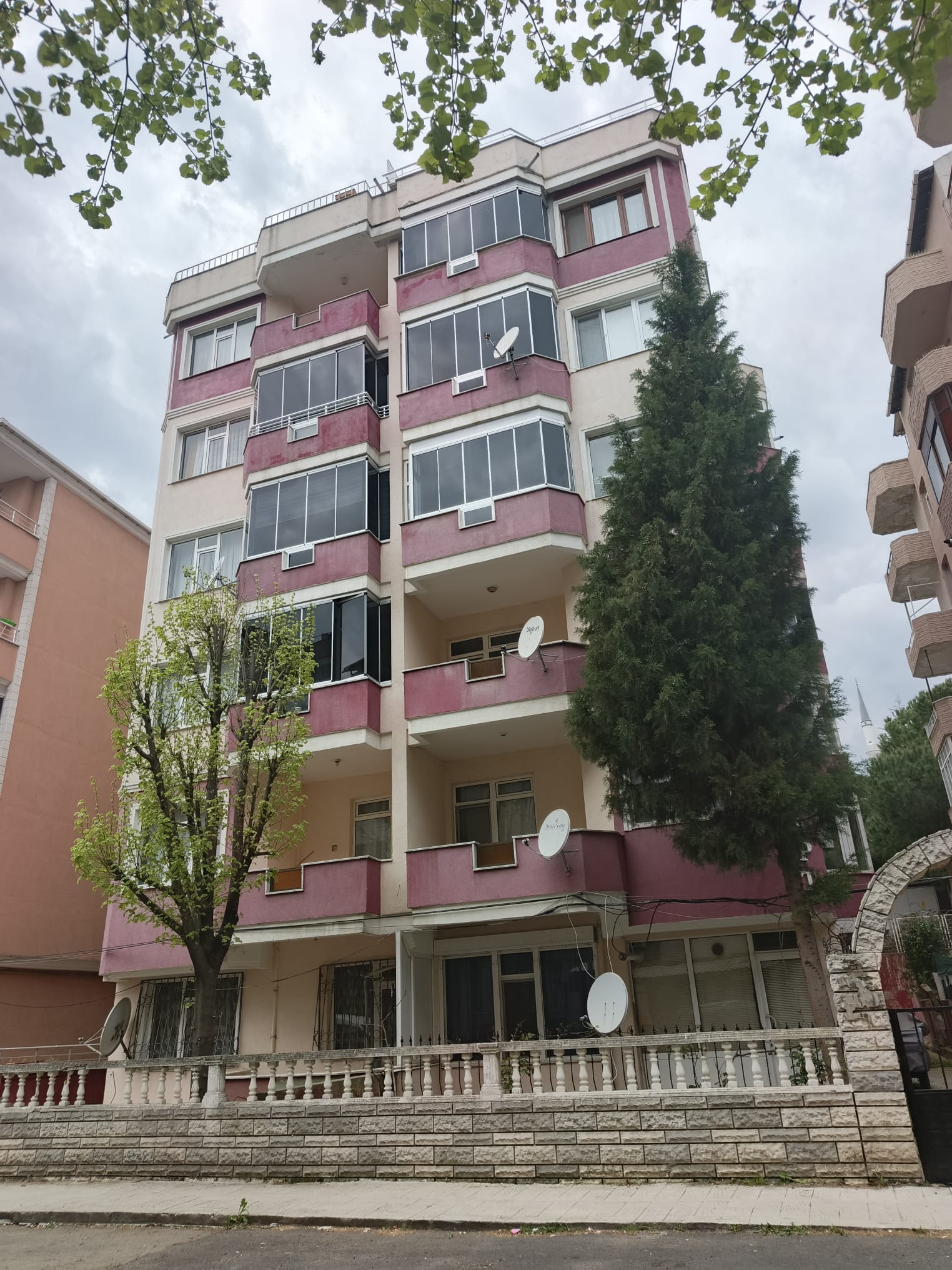 VATAN MAHALLESİ 3+1 ACİL SATILIK DAİRE