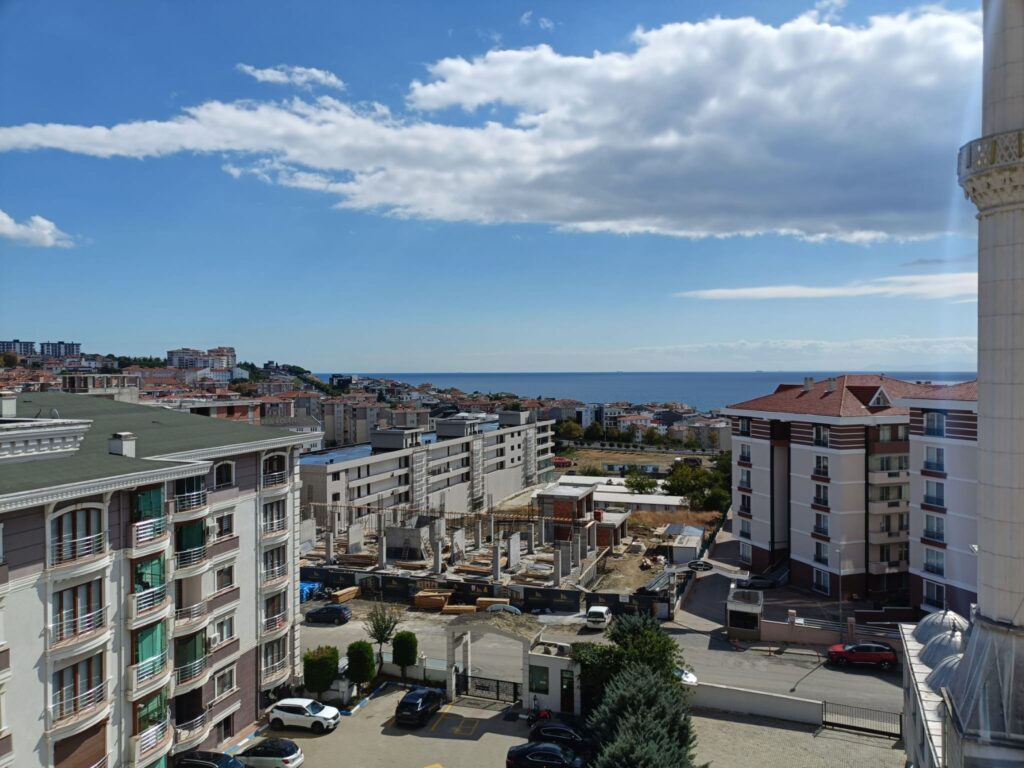 EKŞİOĞLU'NDA DENİZ MANZARALI 3+1